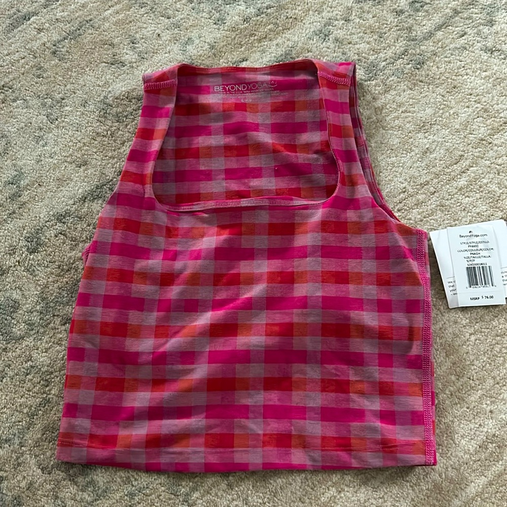 Beyond Yoga workout top, size small